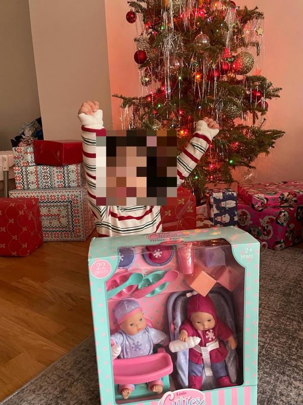 A real photo of Little Cuties 8-inch Deluxe Playset by azlianaj_9996 (1)